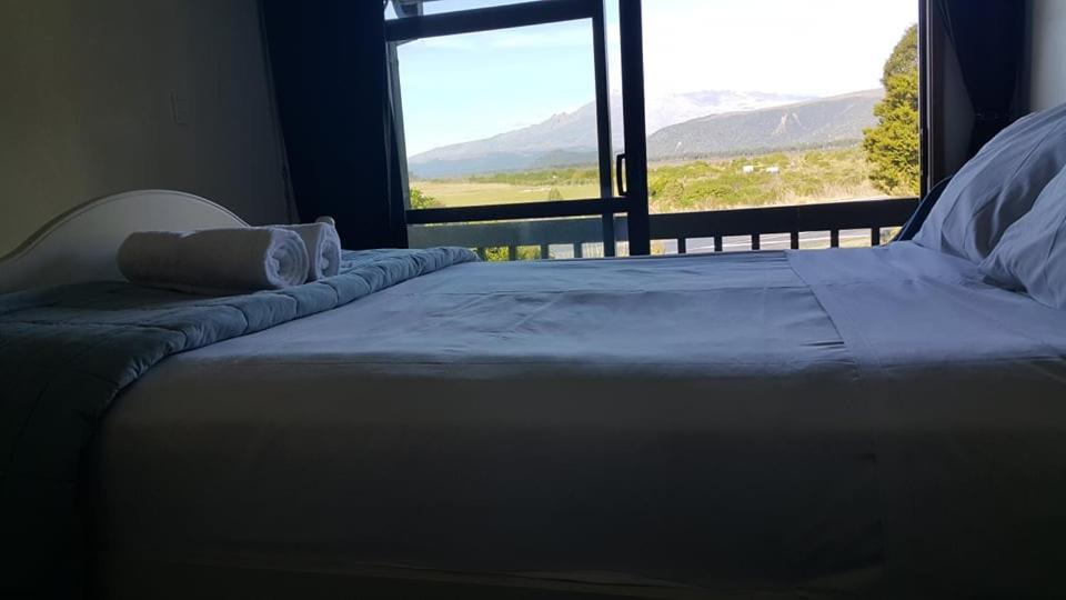 Alpine Chalets National Park Bagian luar foto